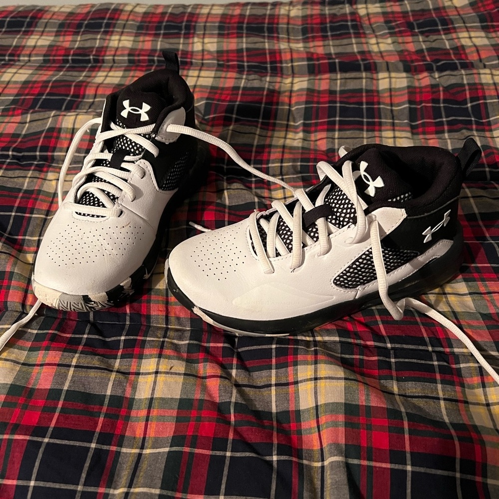 Boys UA size 1.